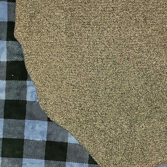 Vintage. Made in USA. Eddie Bauer. 100%cotton fisherman's sweater. Mens size L. - Picture 12 of 15